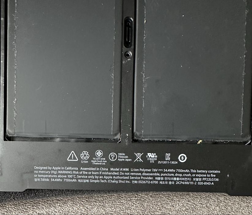 Używana bateria do MacBook Air 2015