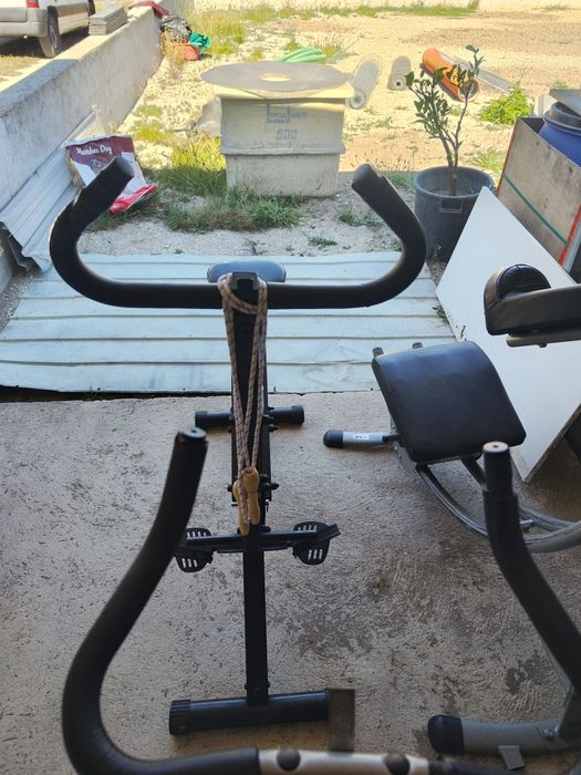 4 Máquina de ginástica