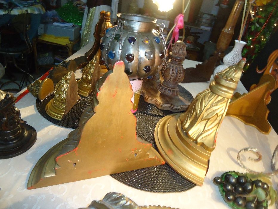 Mísulas Peanhas Douradas em Madeira