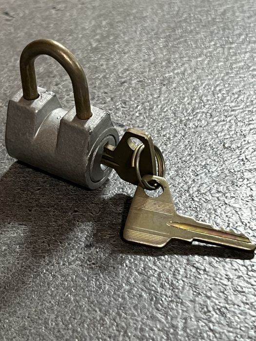 Замок навесной ЗАЗ