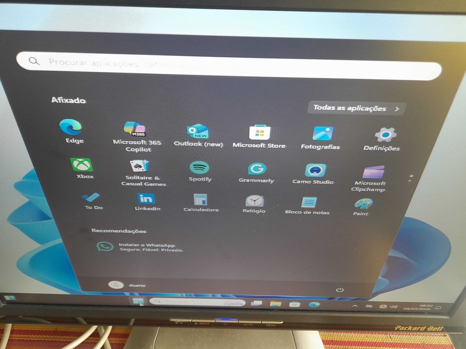 computador de secretaria como novo.