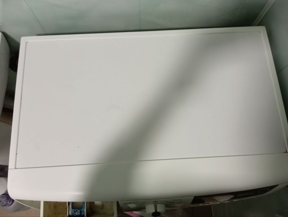 Стиральная машина Zanussi Lindo 300. На 6 кг.