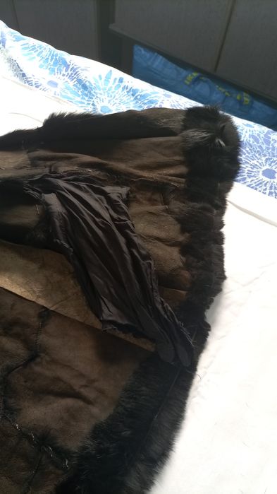 Casaco pêlo coelho Genuíno ,( se.m forro colocado)