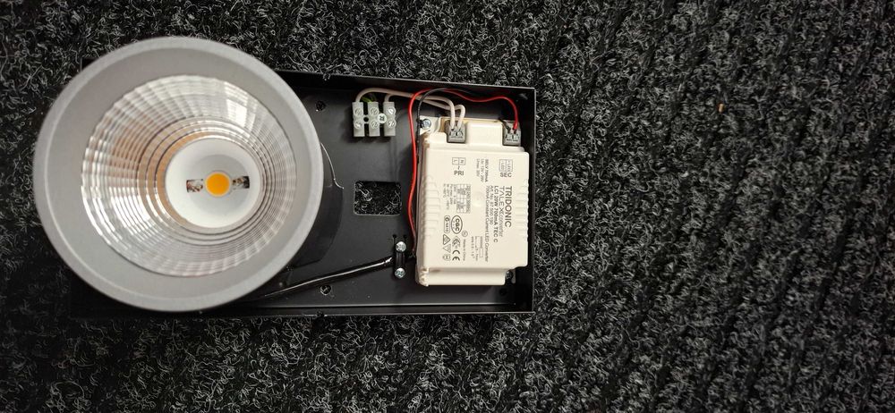Lampa natynkowa LABRA Auro Base NT