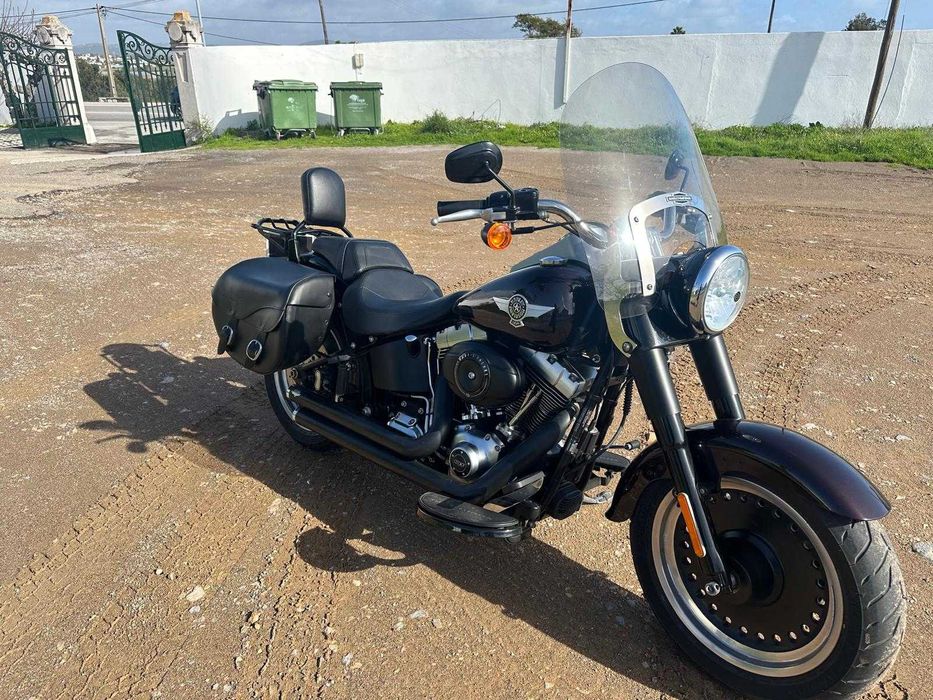 Harley-Davidson Fat Boy (negociável)