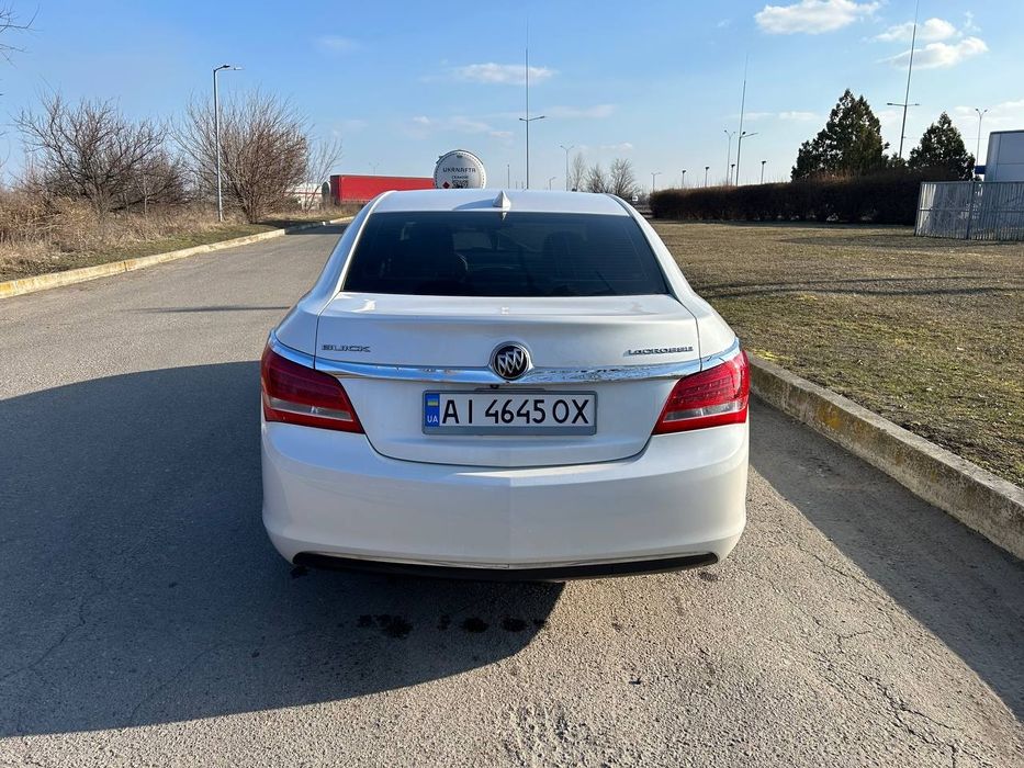 Buick Lacrosse 2.4 hybrid 2014