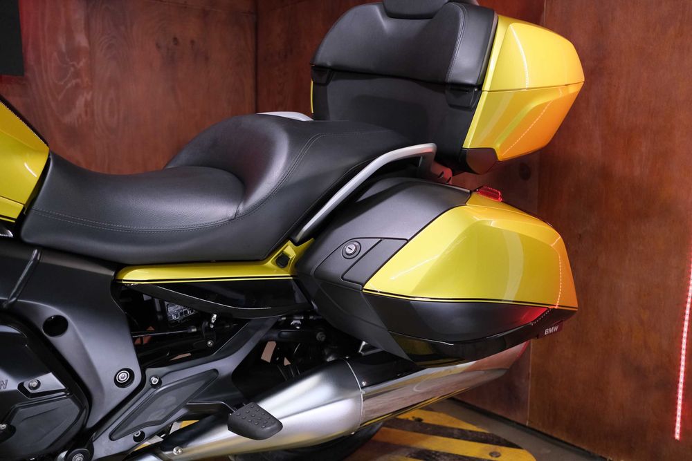 BMW K1600B із Японії