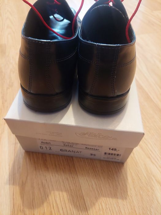 Buty do garnituru komunijne