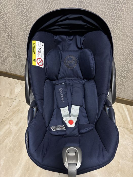 Автокрісло Cybex Cloud Z i-Size Nautical blue Navy blue синє