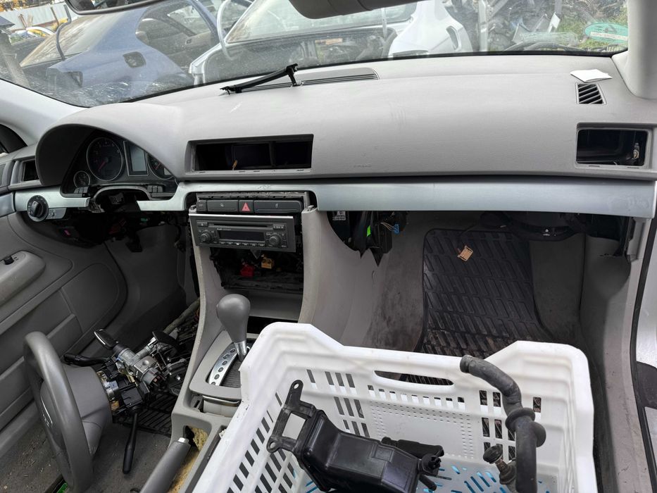 Audi a4 b7 Безопасность панель airbag консоль  в наличии