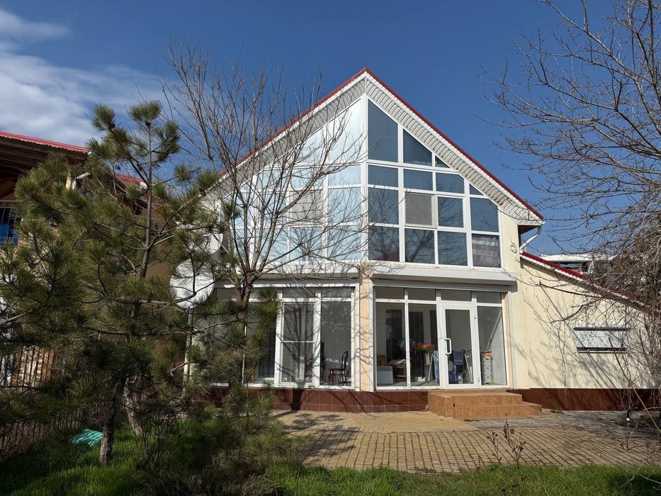 Продам 2 будинки Коблево Курортний проспект