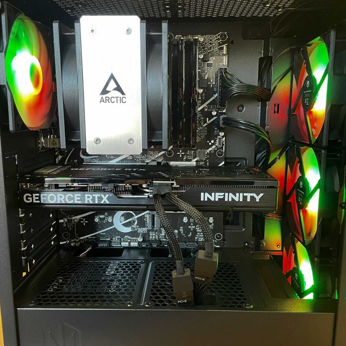 Komputer Gamingowy I7 14700 RTX 5070 32GB DDR5 2TB M2