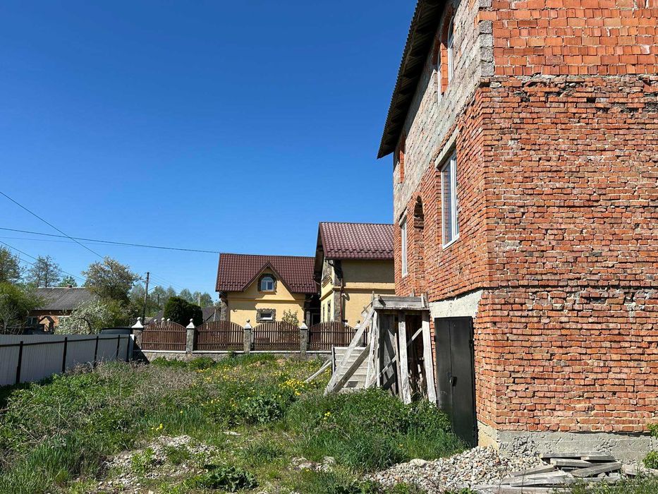 Будинок в передмісті ІФ із земельною ділянкою 15 сот!ОБМІН!