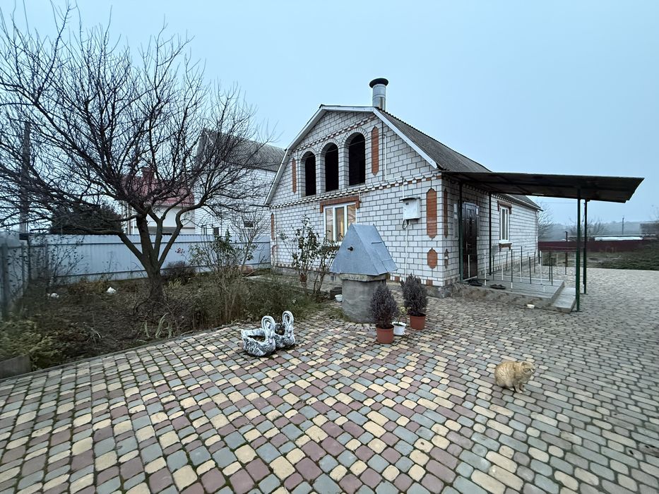 Продаж будинку та 8 соток землі біля Вінниці | с. Майдан Чапельський