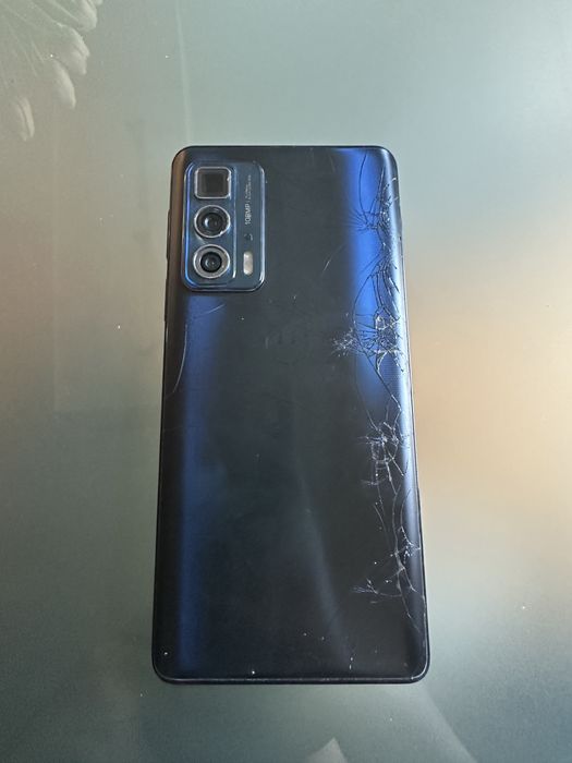 Motorola Edge 20 Pro 128GB ~ Traseira estalada, a funcionar 100%  ~ Para peças ou uso
