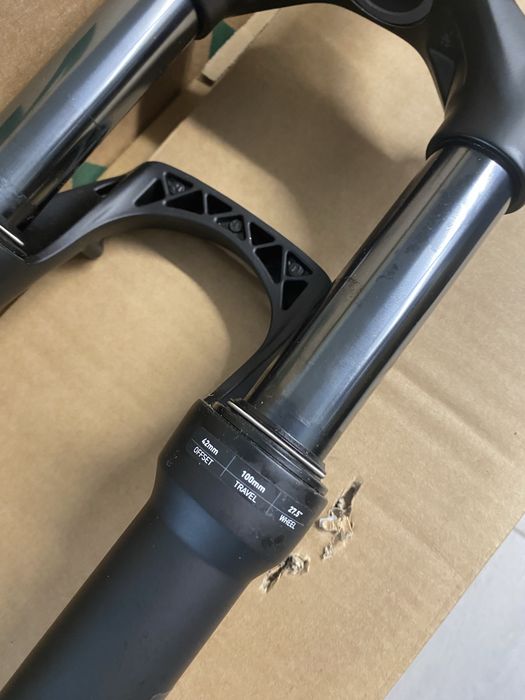 Amortyzator rock shox judy 27,5 qr9 taper