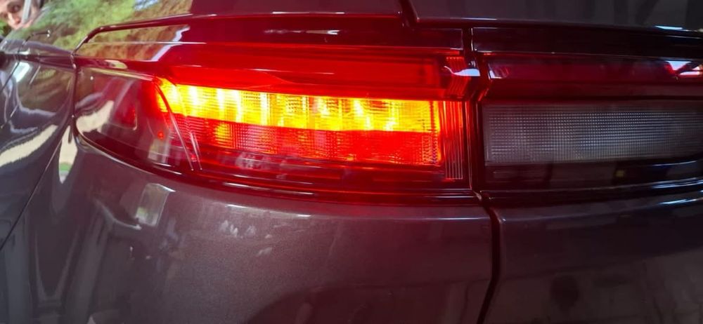 Tylna lampa jeep grand cherokee wl usa kodowanie polski mapy hey jeep