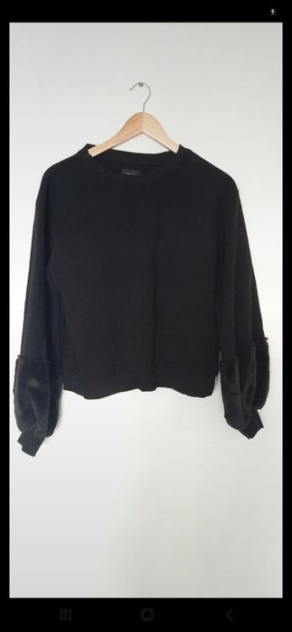 Czarna ciepła bluza oversize puchate puszysterękawy bufki