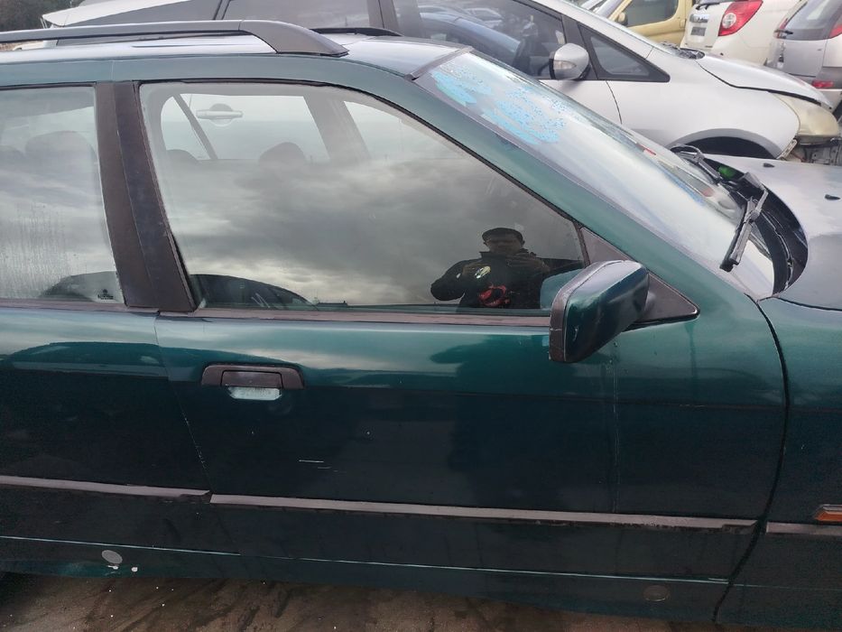 Porta frente direita BMW 3 Touring (E36)