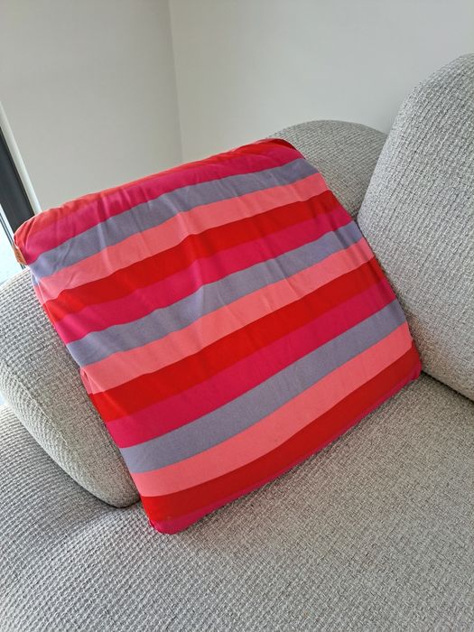 Conjunto de almofadas decorativas com microbeads