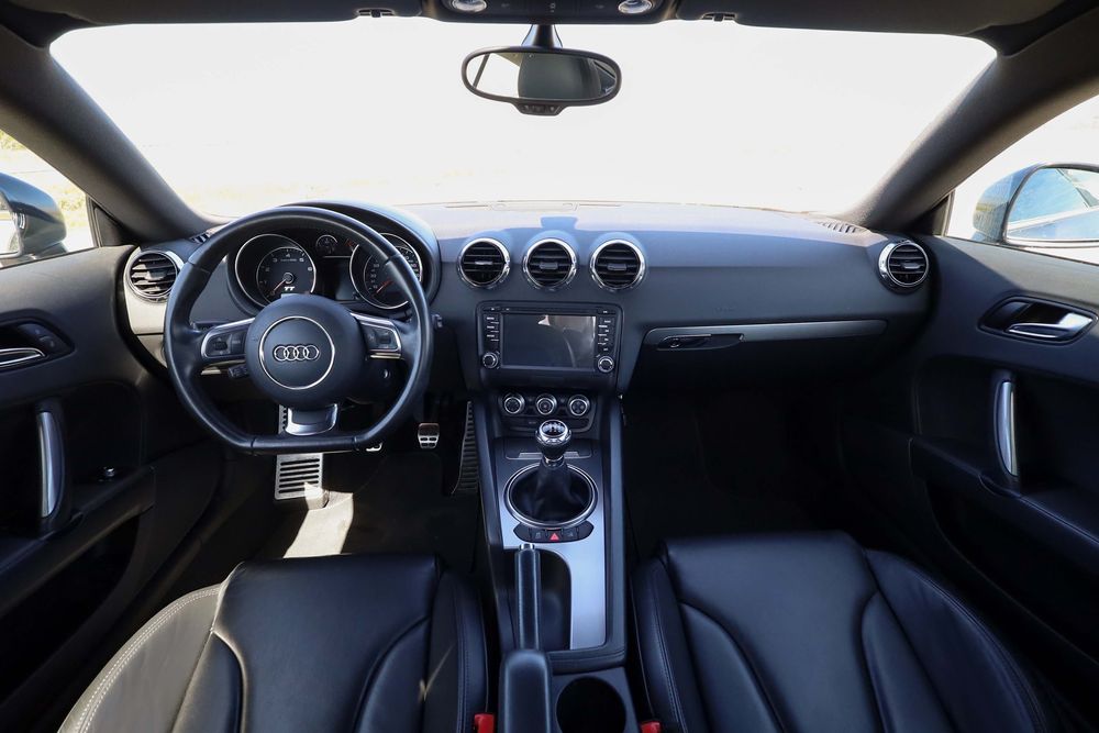 Audi TT Coupe 1.8 TFSI - Desde 180€ /mês