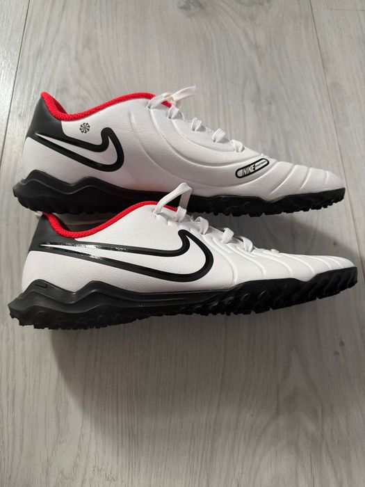 Buty szutrówki Nike rozmiar 37,5