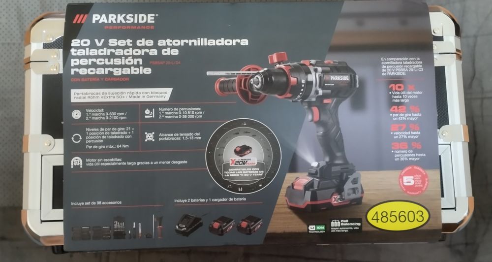 Conjunto aparafusadora Parkside Performance 20V  mala de alumínio