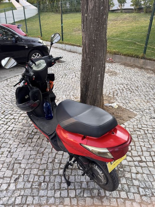 Scooter eletrica