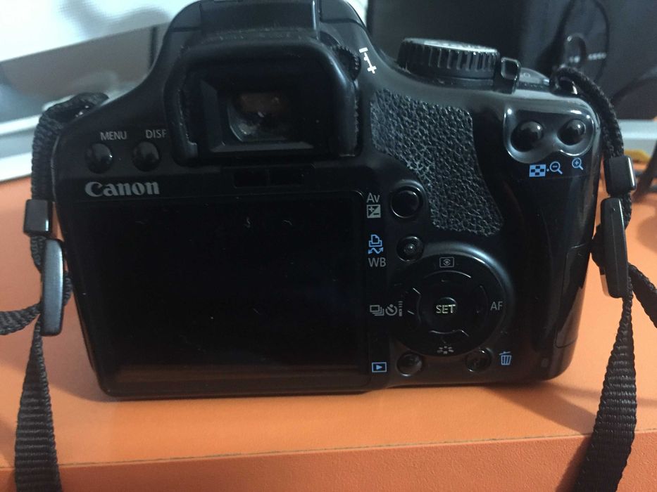 Canon EOS 450D + 18–55 mm Lens + 2 Batteries + Charger + UV Filter64740116898818121