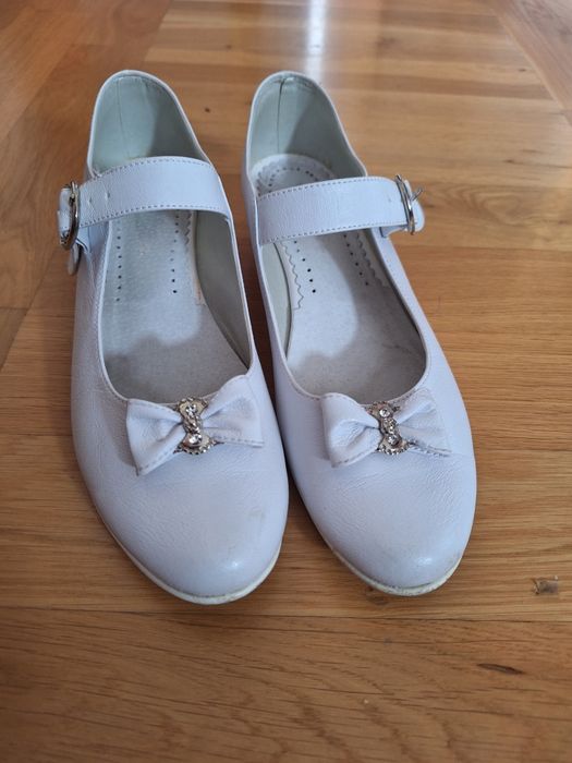 Buty buciki komunia rozm 36