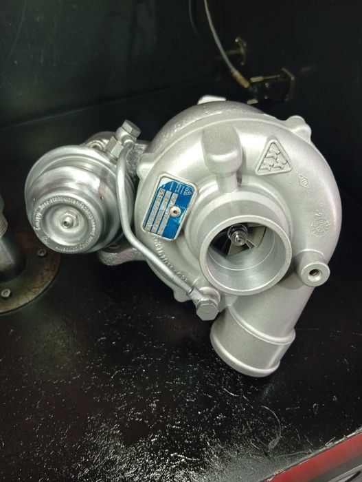 Turbo reconstruido UMM PEUGEOT 2.5 k16