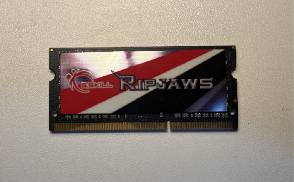 Memória Ram DDR3L - Conjunto de 8GB