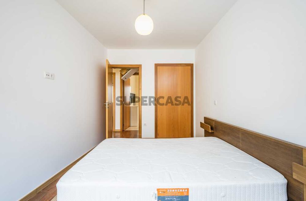 Quartos para Arrendar no Centro de Leiria - Apenas para JANEIRO 2026