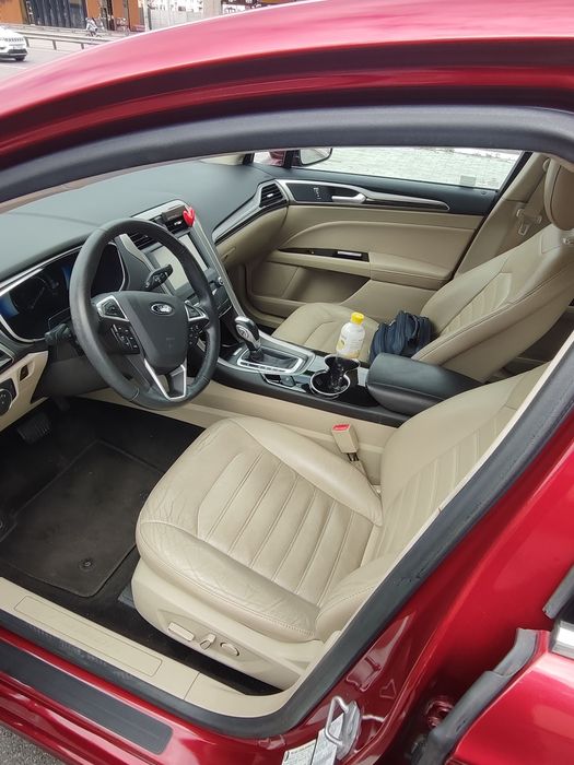 Продам Ford Fusion  2014