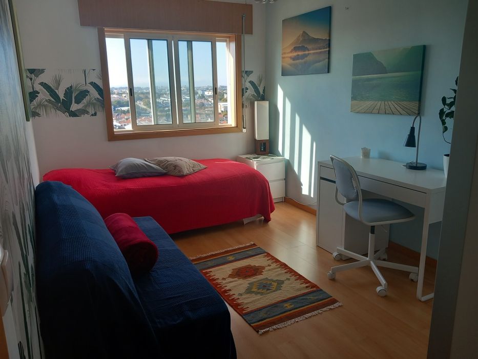 390 euros , excelente vista em santa marta