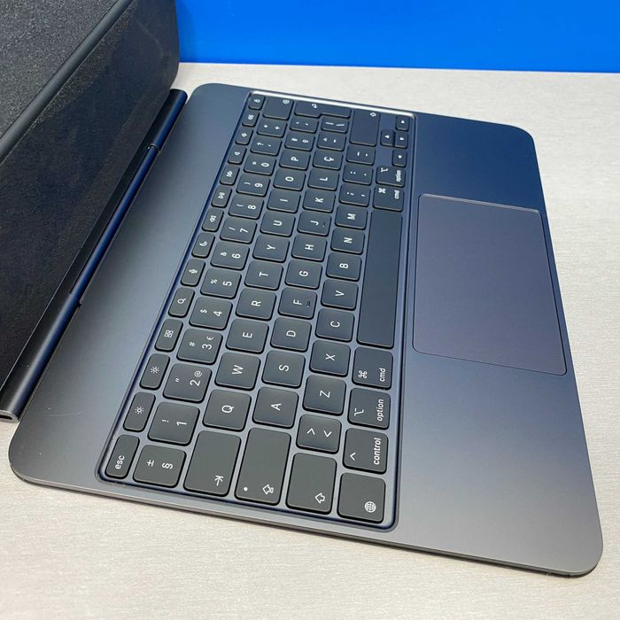Capa Teclado | Apple Magic Keyboard iPad Pro 13" (M4 | M5)