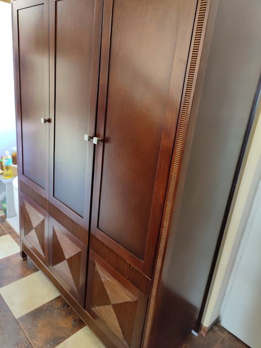 Комплект vox . дерев'яна шафа  тумби комоди