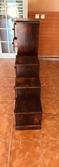 Conjunto de 2 moveis