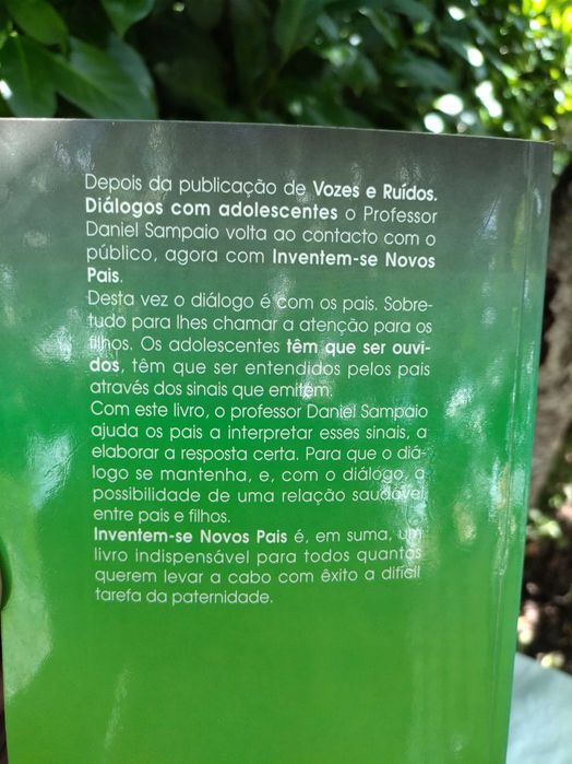 Inventem-se novos pais (Daniel Sampaio)