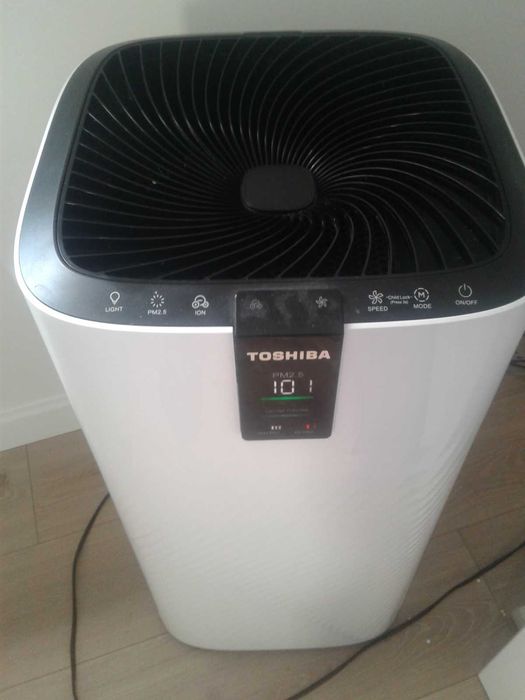 Toshiba oczyszczacz powietrza sprawny dobry DUŻY