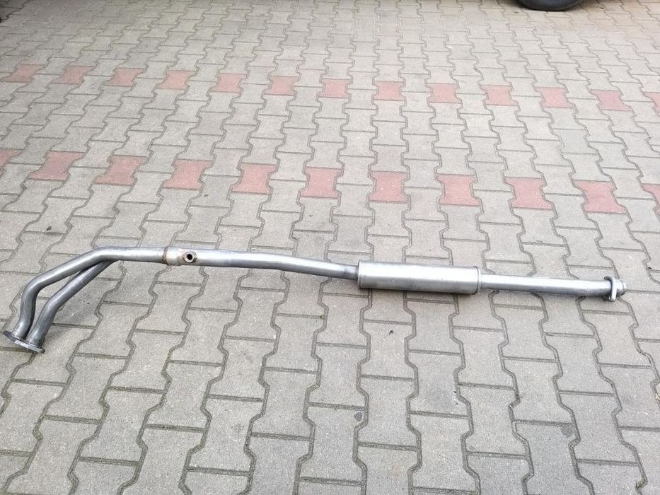 Zamiennik katalizatora tłumik naprawczy BMW 316i E36 93-95 , 318i E36 93-95 18301728178