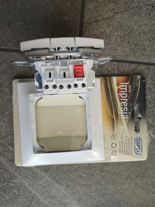 Włącznik impresja Ospel  3 klawiszowy + ramka biała