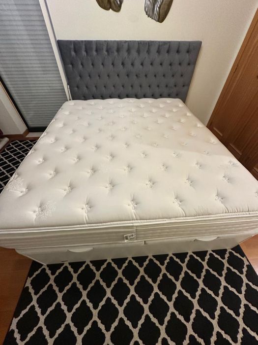 Cama de casal com baú - 180x200