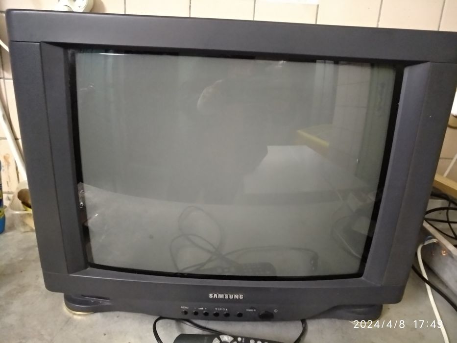 Телевизор Samsung 21