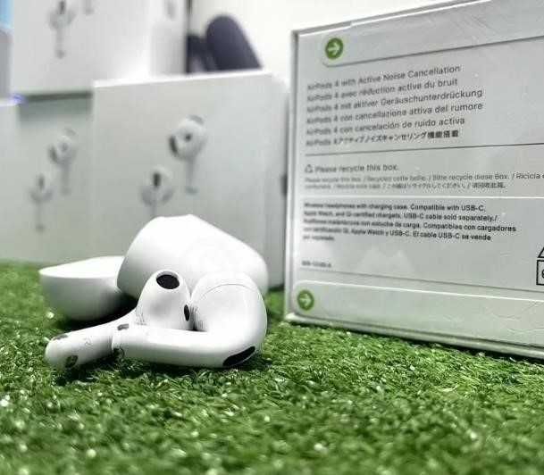 Безпровідні Навушники Преміум якості Airpods 4 Full 1в1