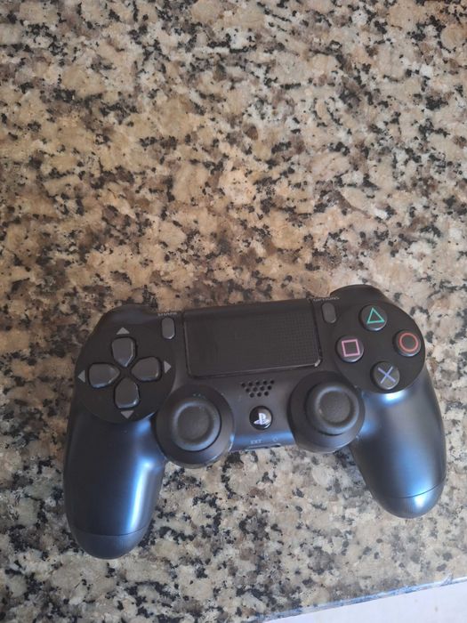 1 TB PlayStation 4 Console, Used but Like New64309807582595121