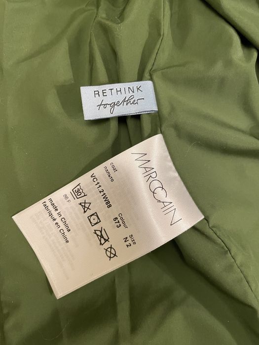 Жіночий пуховик Marc Cain