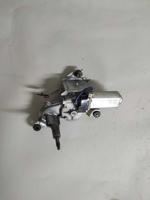 Mazda 323, OE: 8492.00-1262, Silniczek wycieraczki tylnej