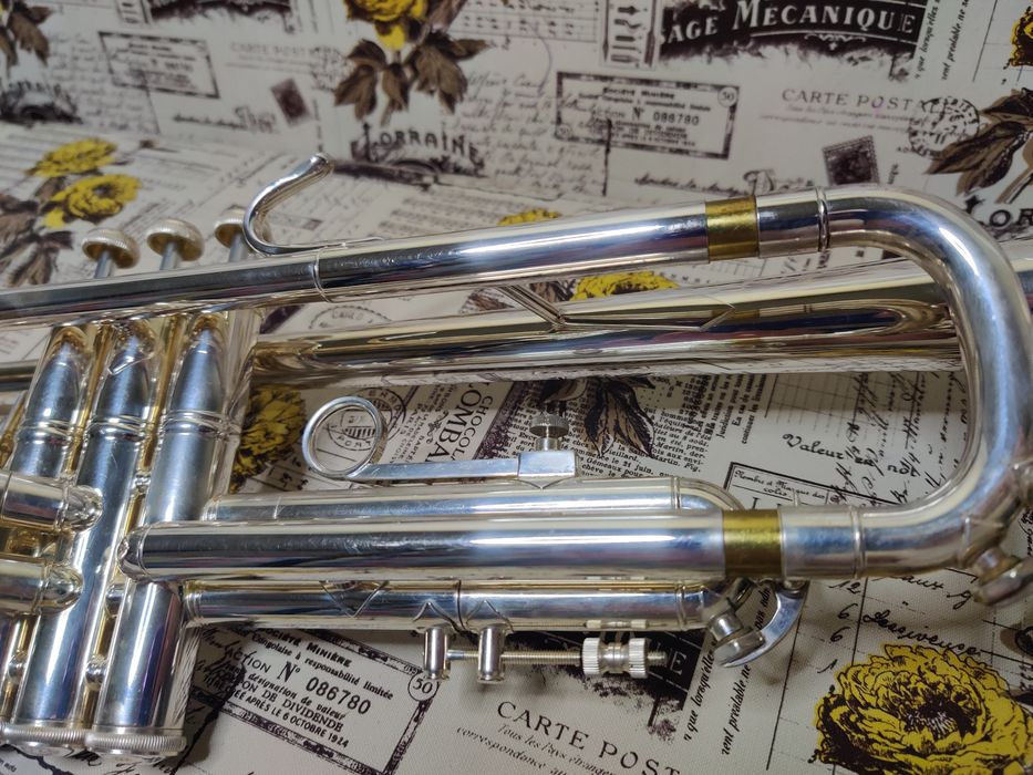 Труба Bach Omega silver usa