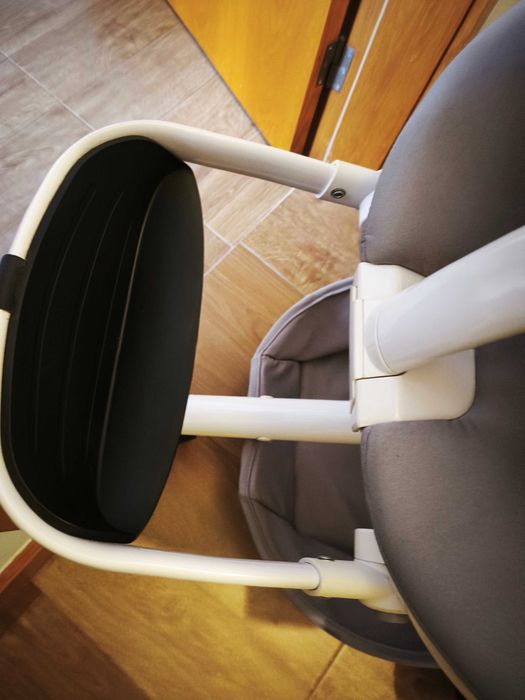 Carrinho Quinny mood + babycoque ± base isofix